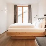 Chesa Muntanella Daire Fiss