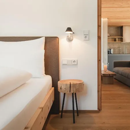Chesa Muntanella Apartment